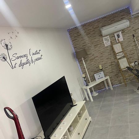 Love'Room Trebes Exterior photo
